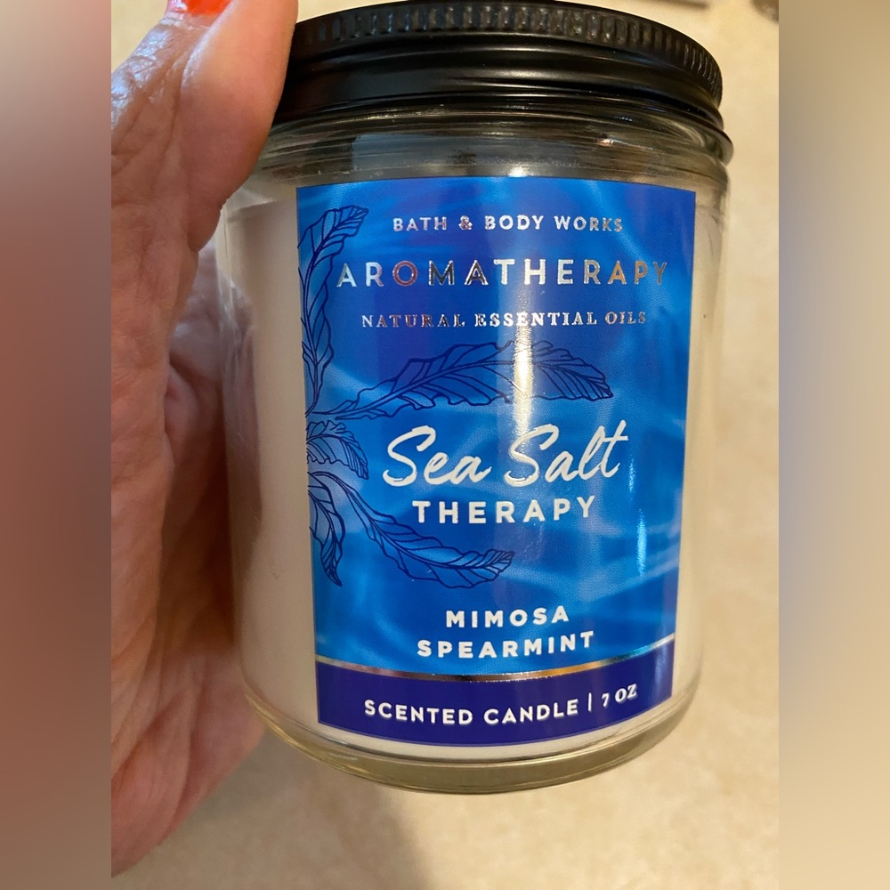 Bed Bath & beyond Sea Salt aroma therapy 7 ox